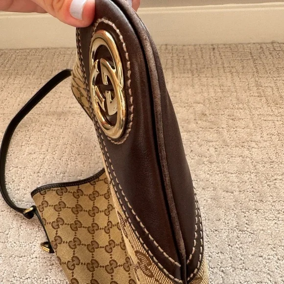 Vintage Gucci Medium Canvas Hobo Bag - Picture 12 of 12